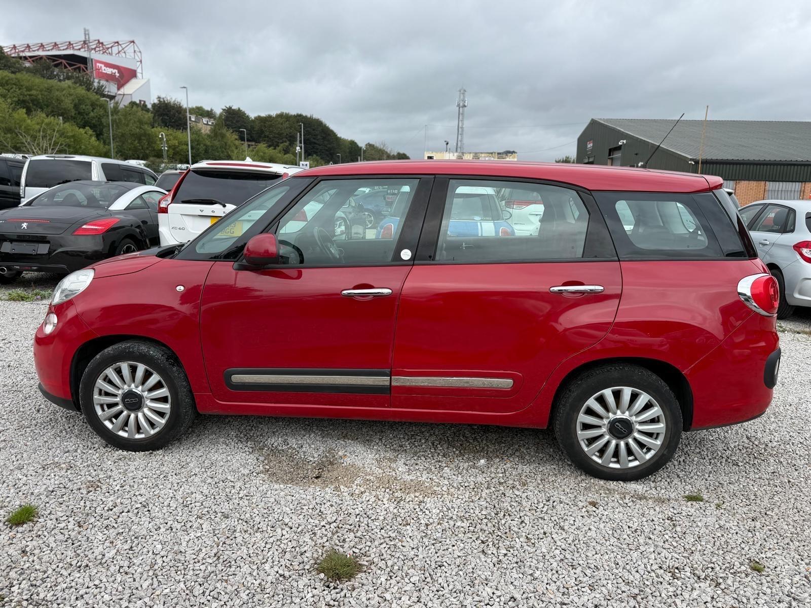 Fiat 500L - Image 4