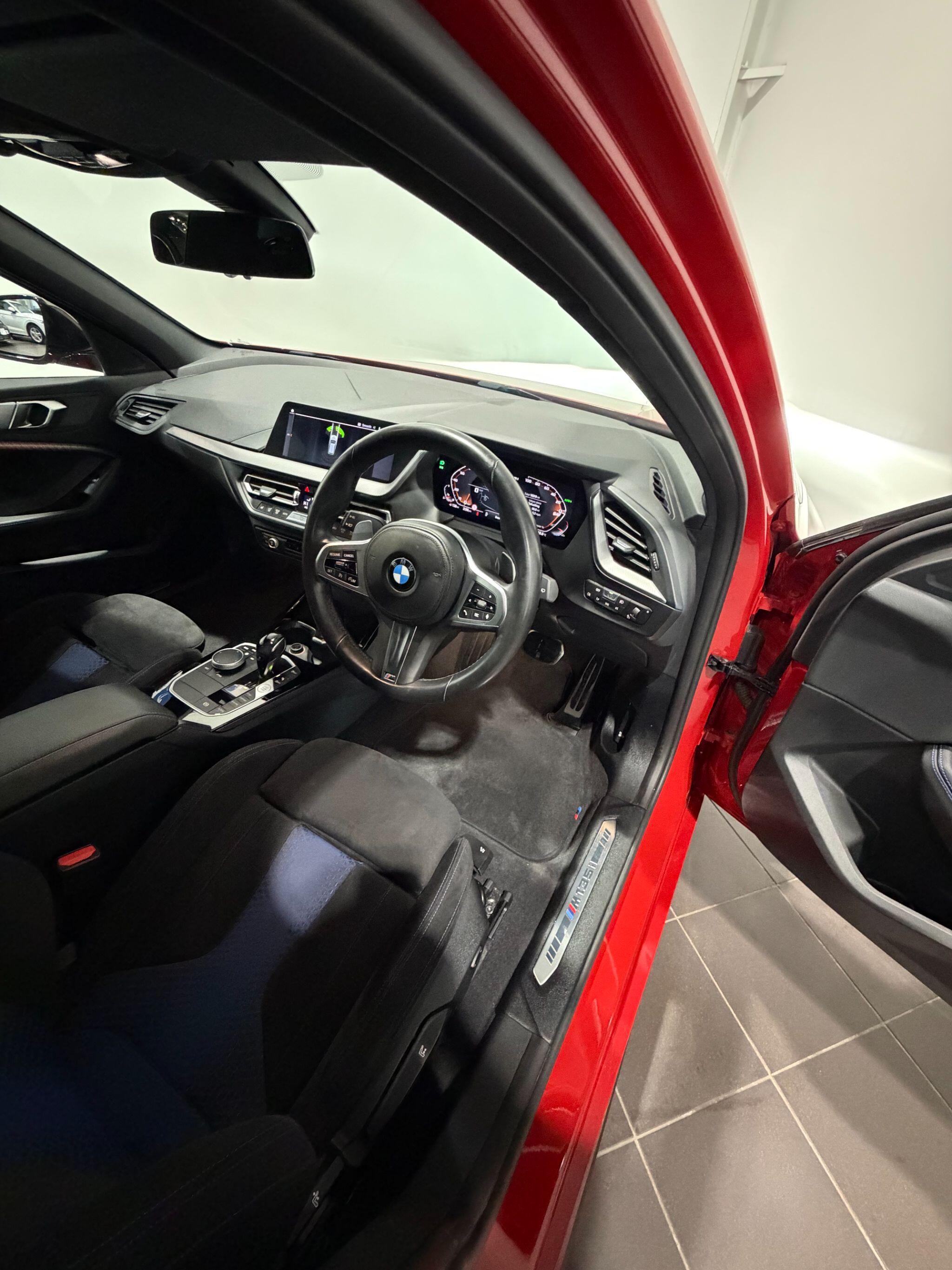 BMW 1 Series - Image 15