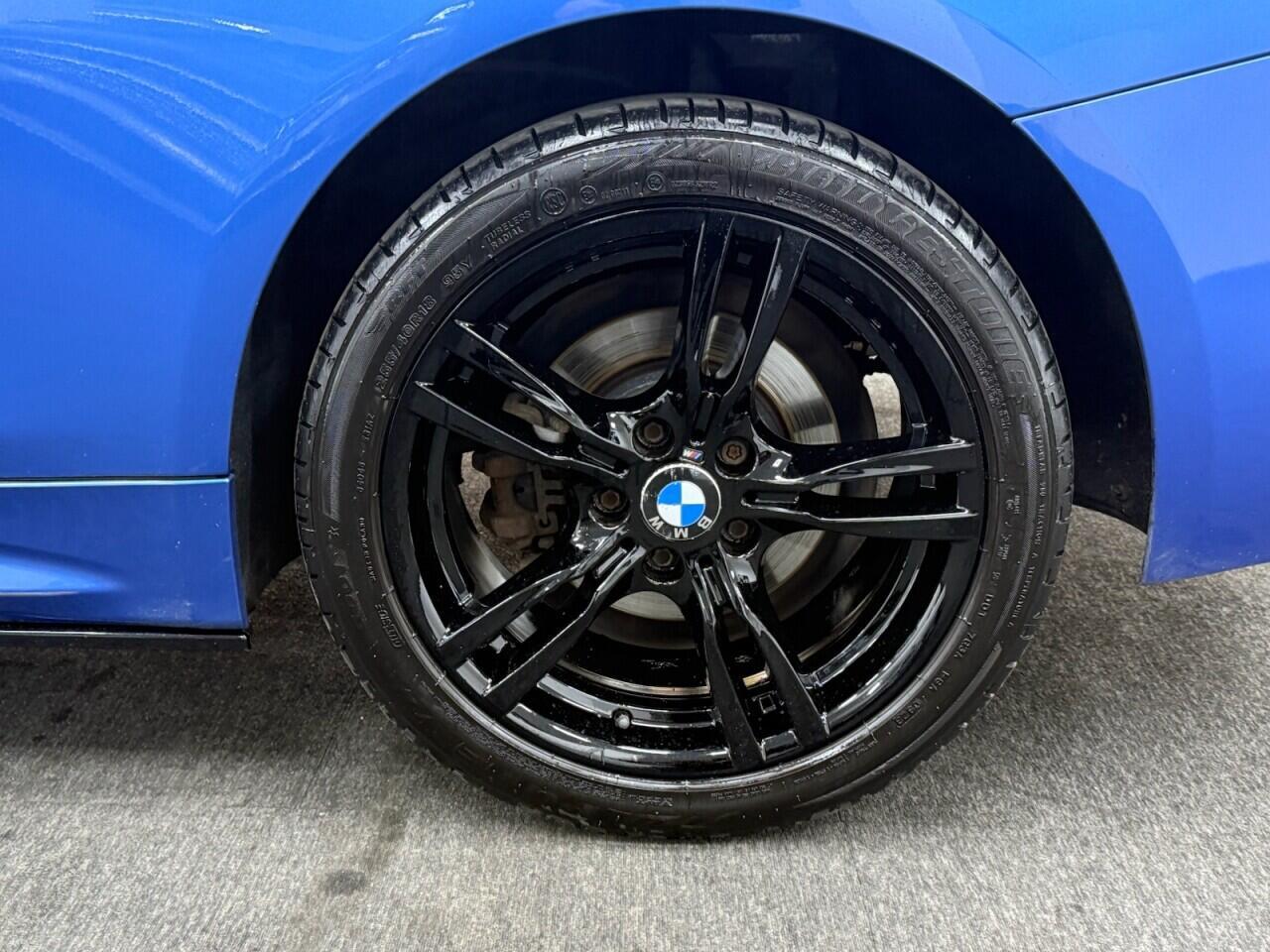 BMW 4 Series - Image 13