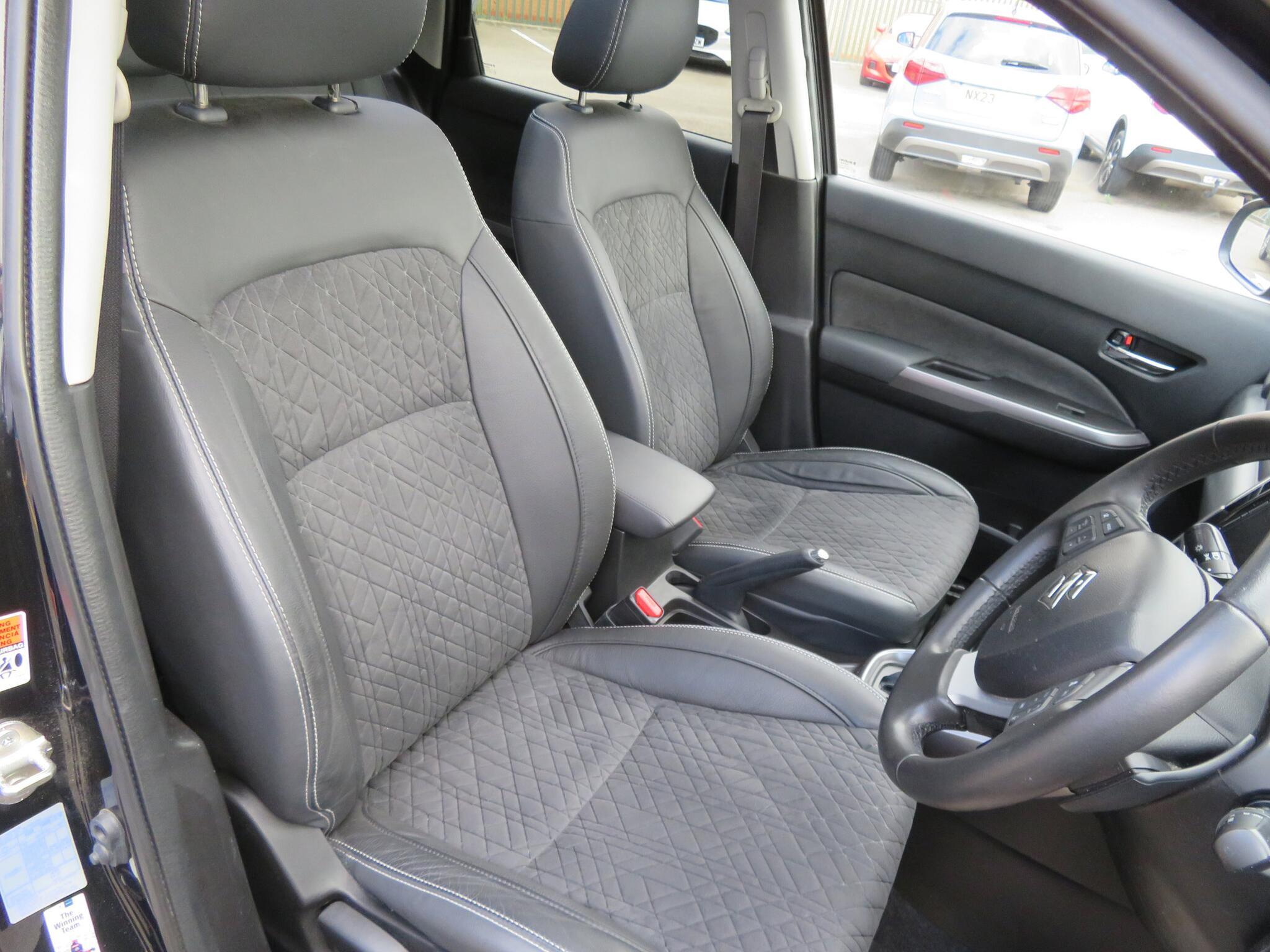 Suzuki Vitara - Image 19