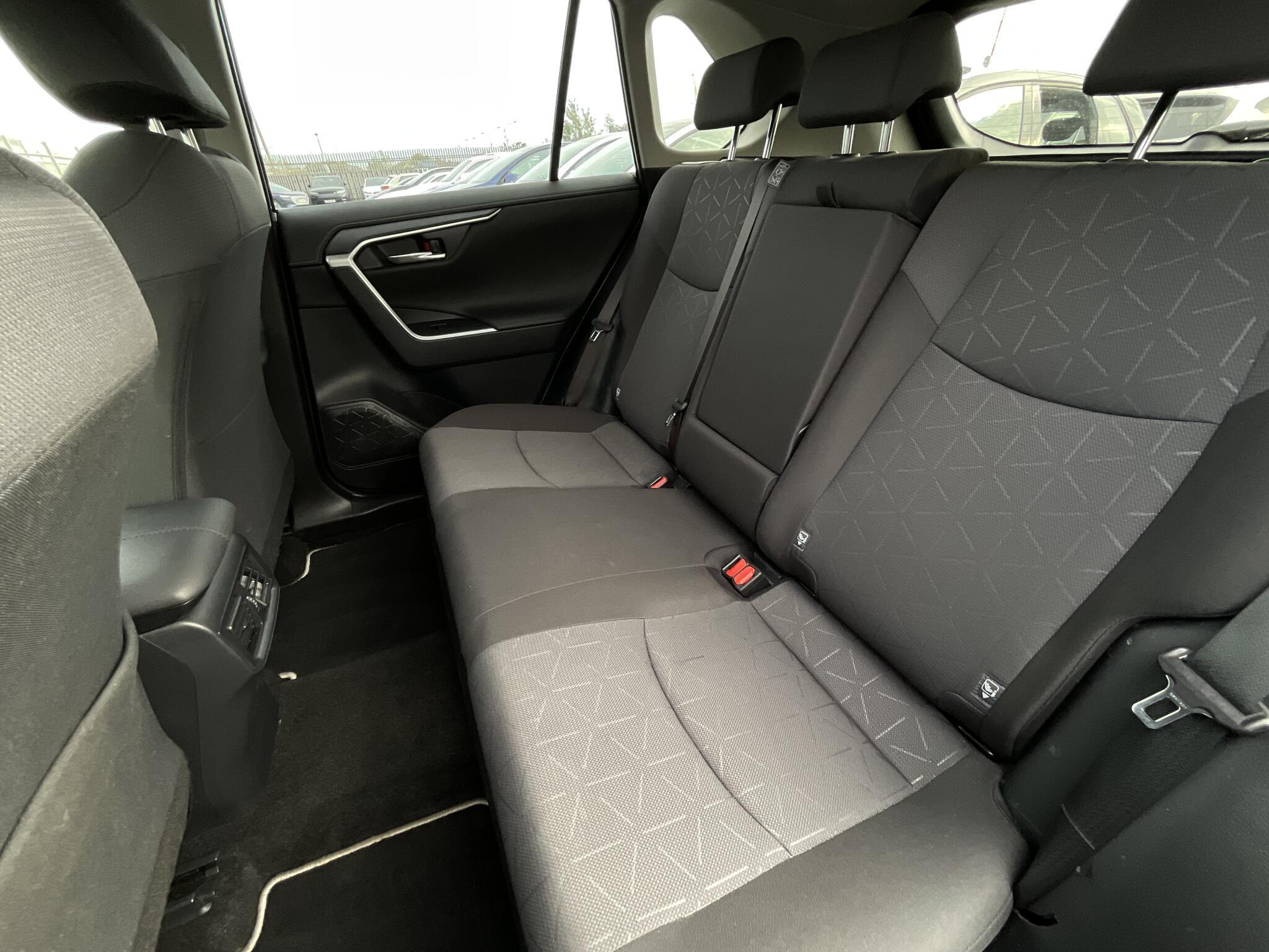Toyota RAV4 - Image 14