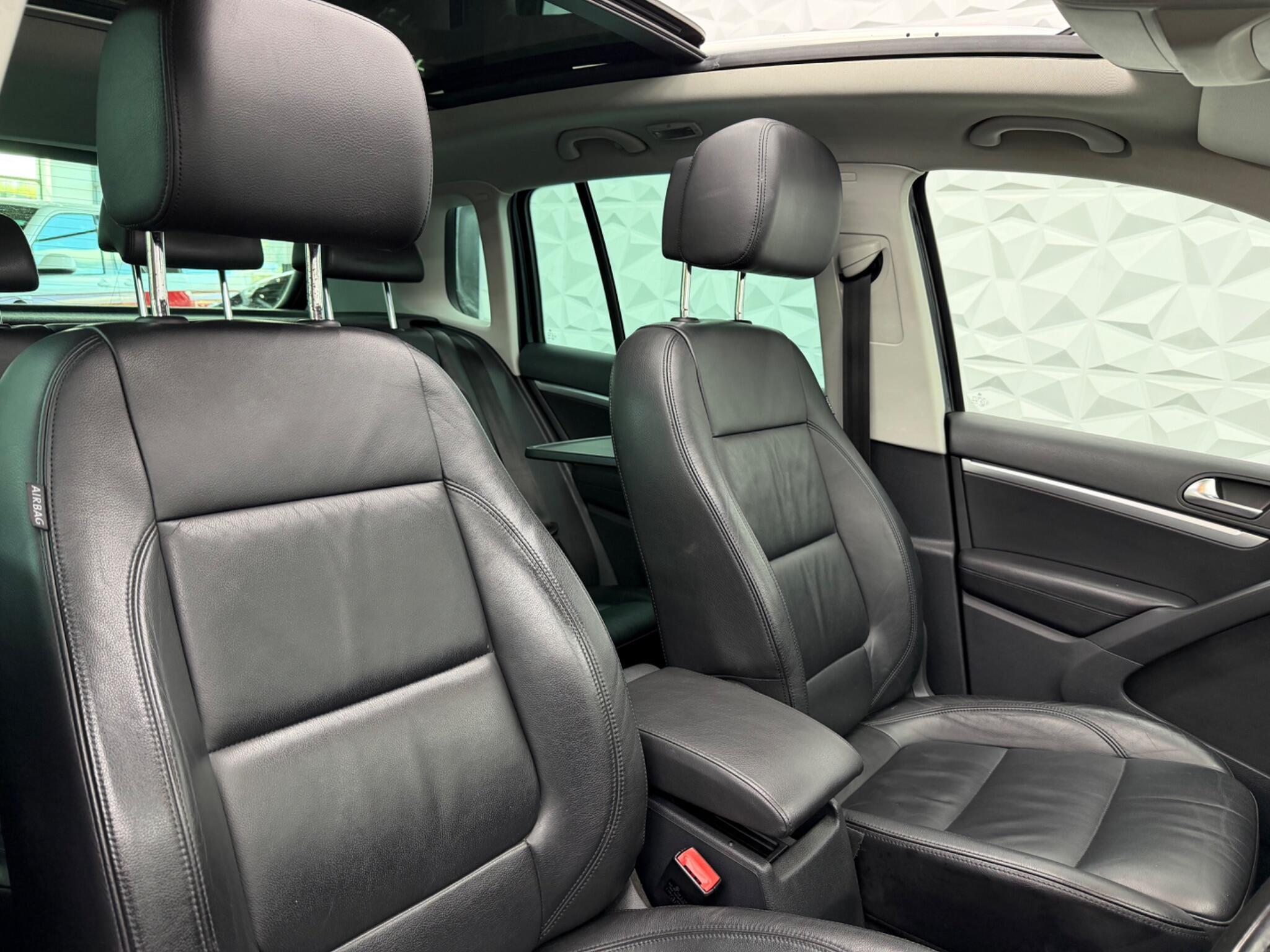 Volkswagen Tiguan - Image 16