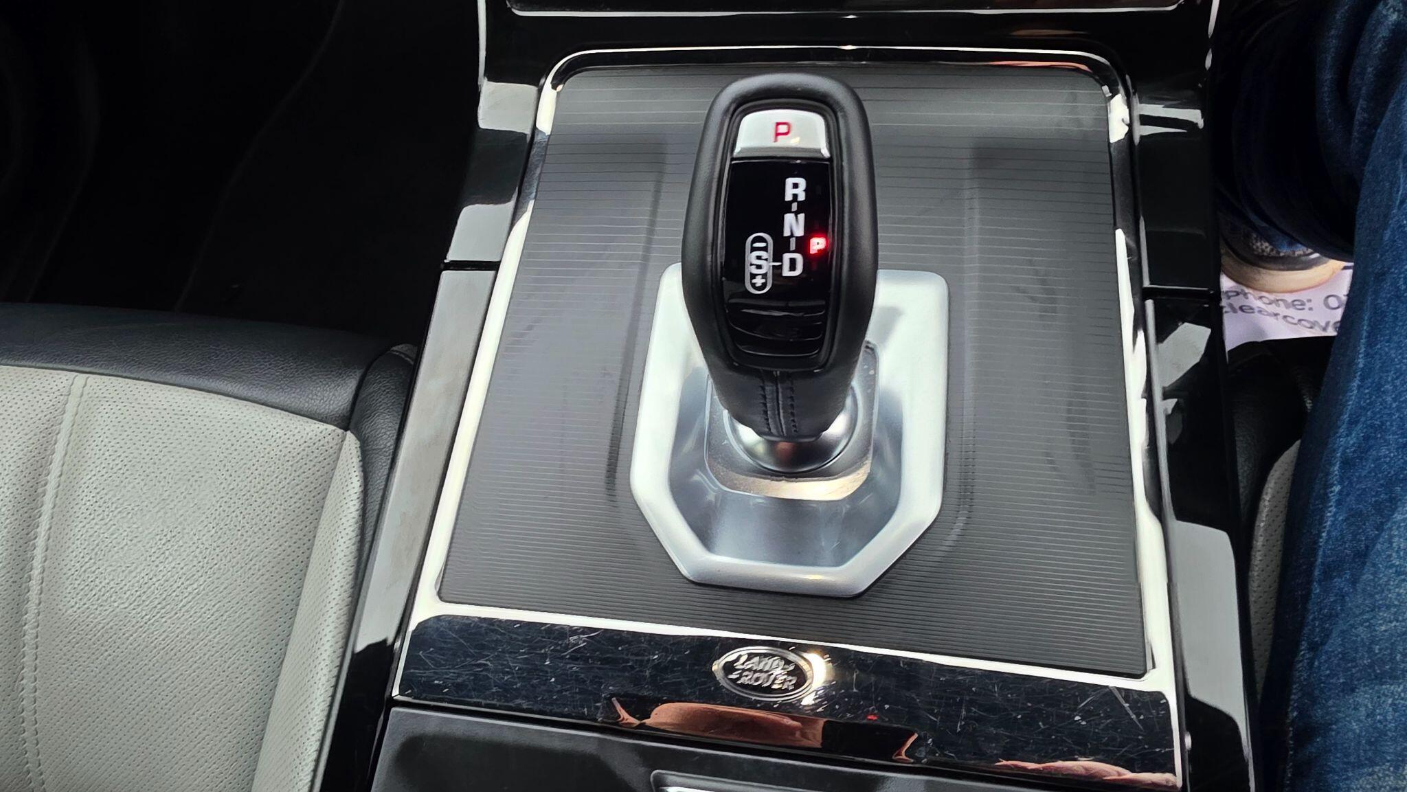 Land Rover Range Rover Evoque - Image 26