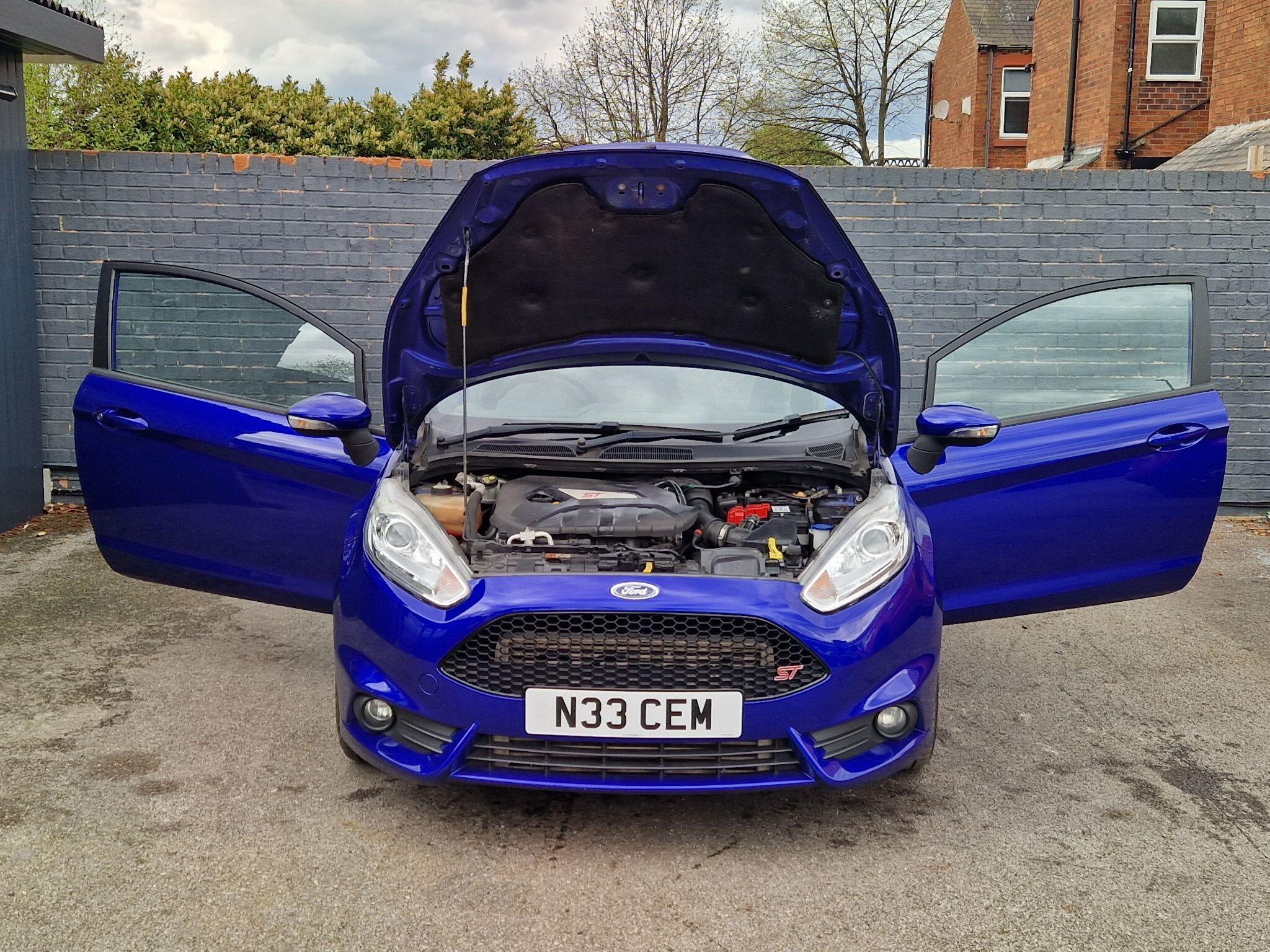 Ford Fiesta - Image 13