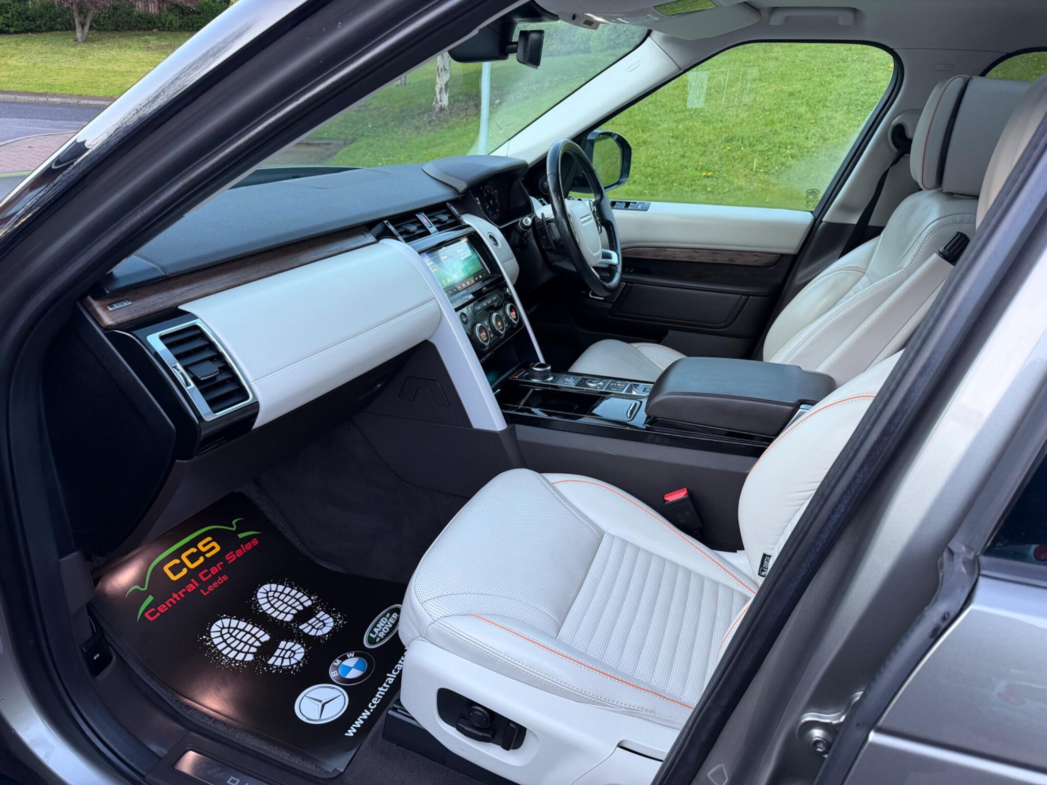 Land Rover Discovery - Image 49