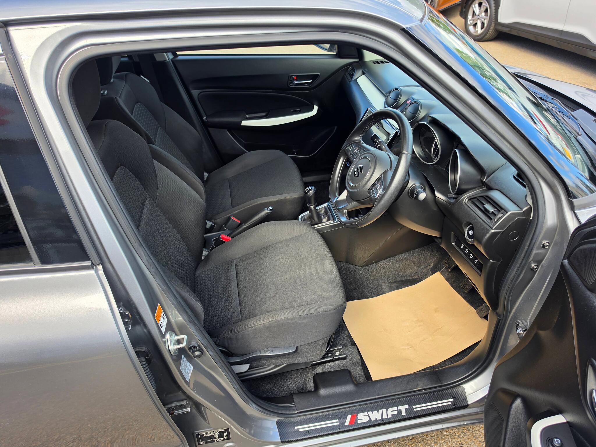 Suzuki Swift - Image 17