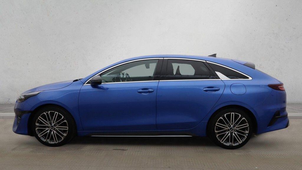 Kia ProCeed - Image 9