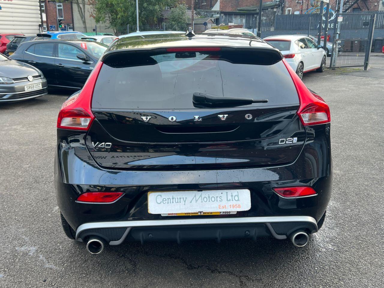 Volvo V40 - Image 13