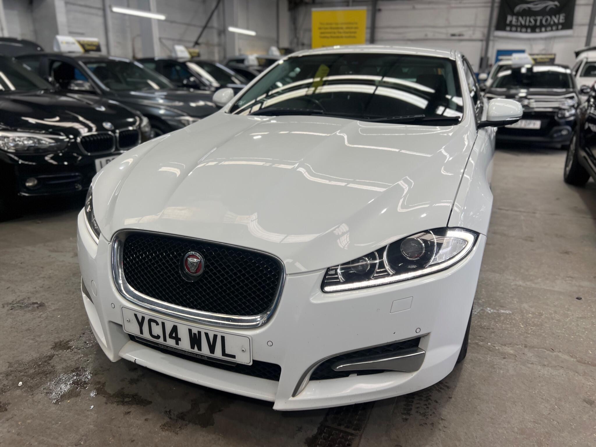 Jaguar XF - Image 7