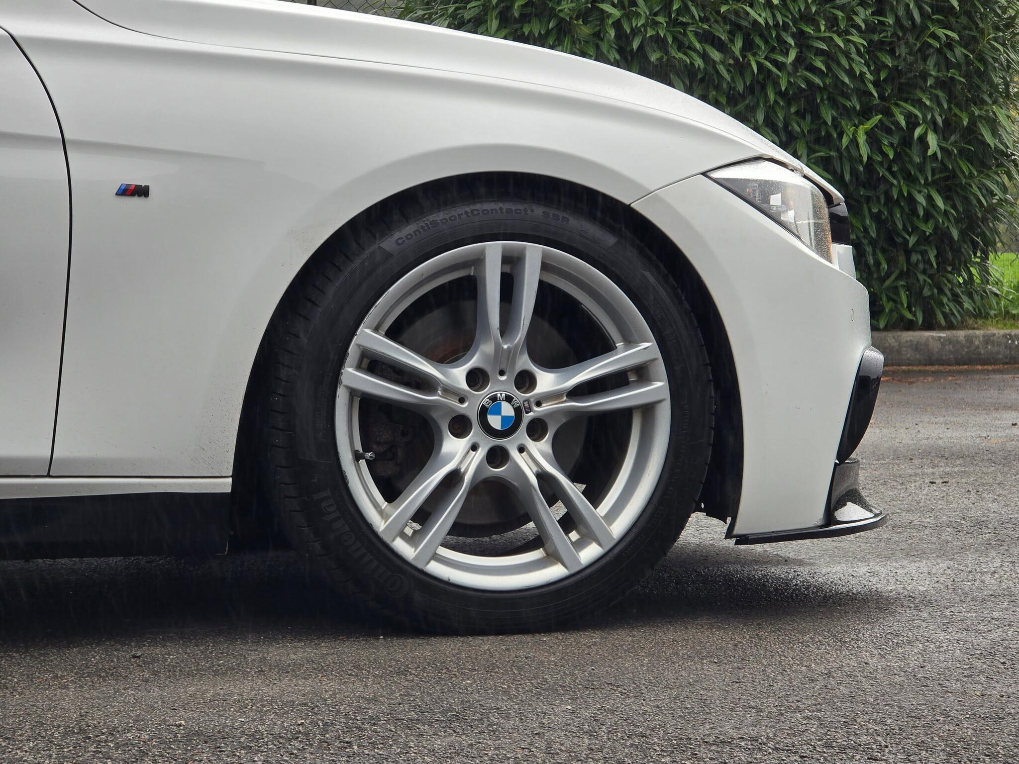 BMW 3 Series - Image 18