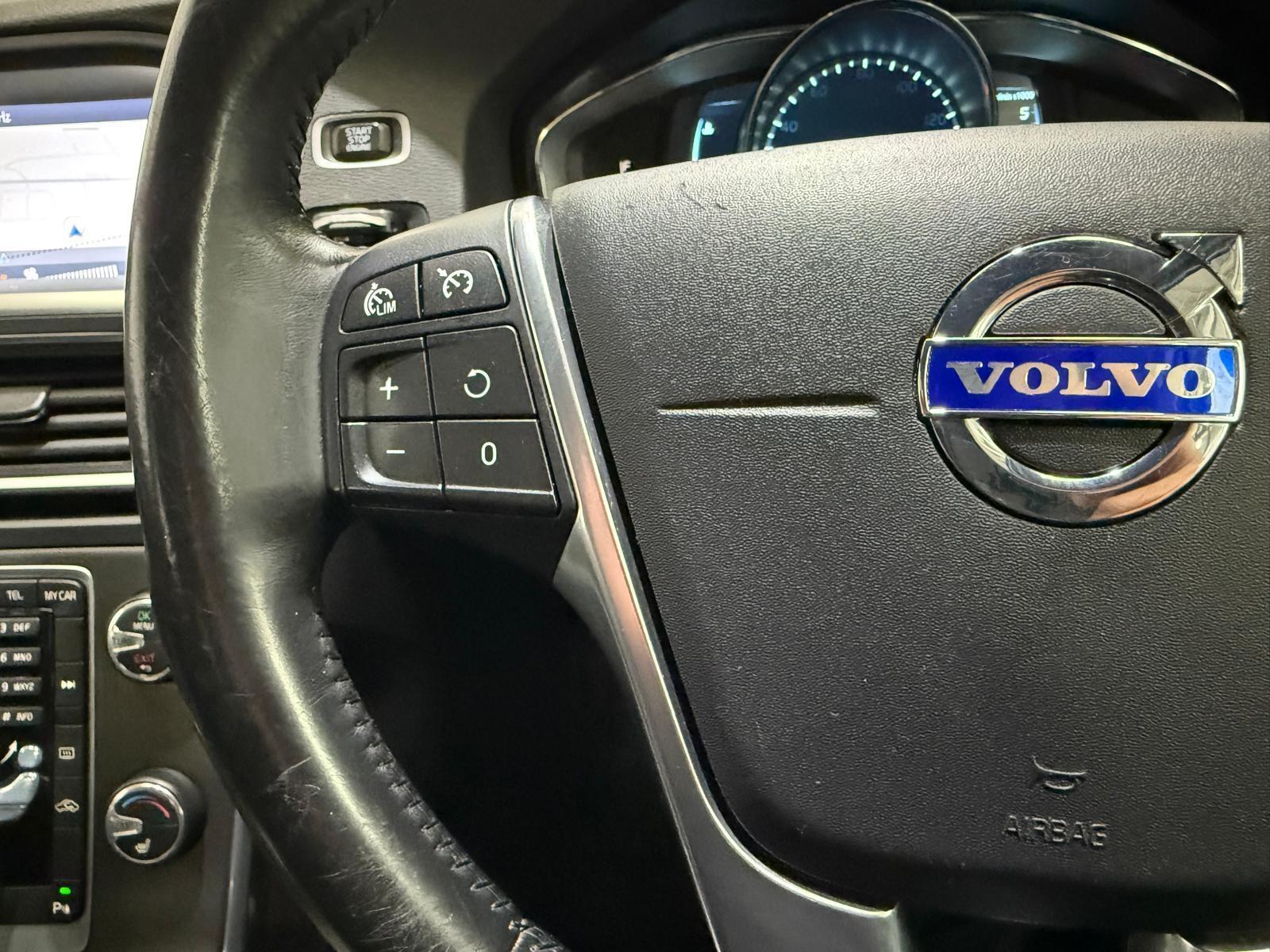 Volvo S60 - Image 57