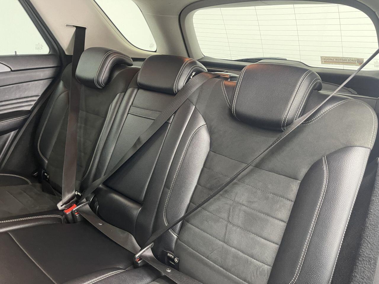 Mercedes M-Class - Image 22