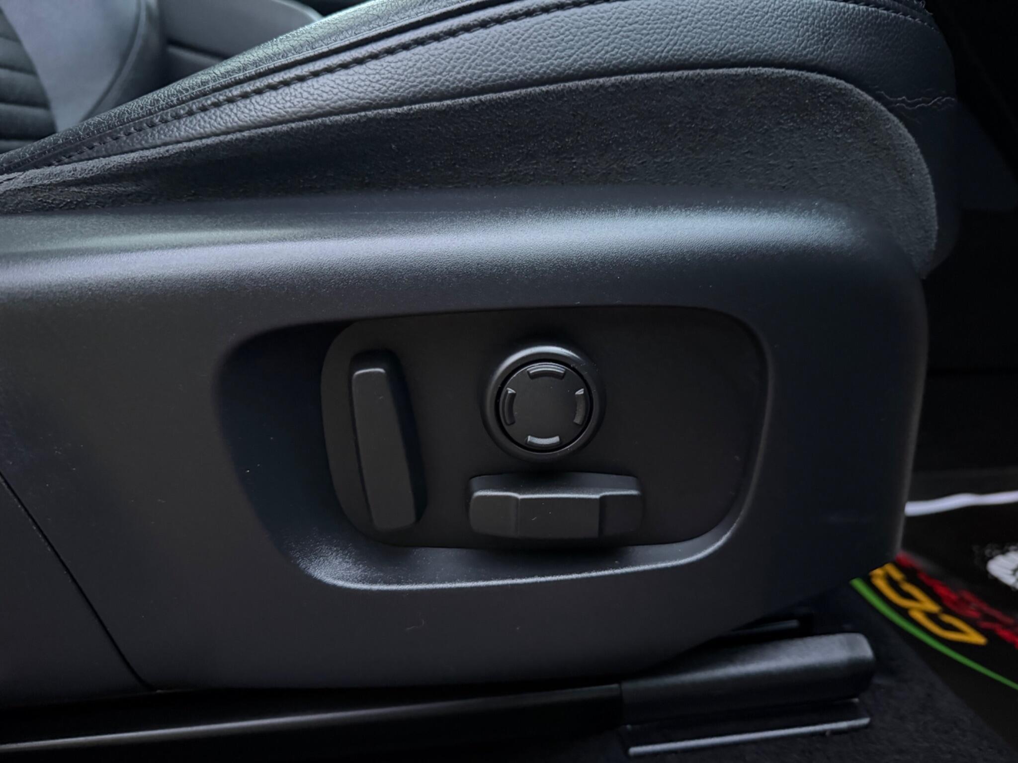 Land Rover DISCOVERY SPORT - Image 53