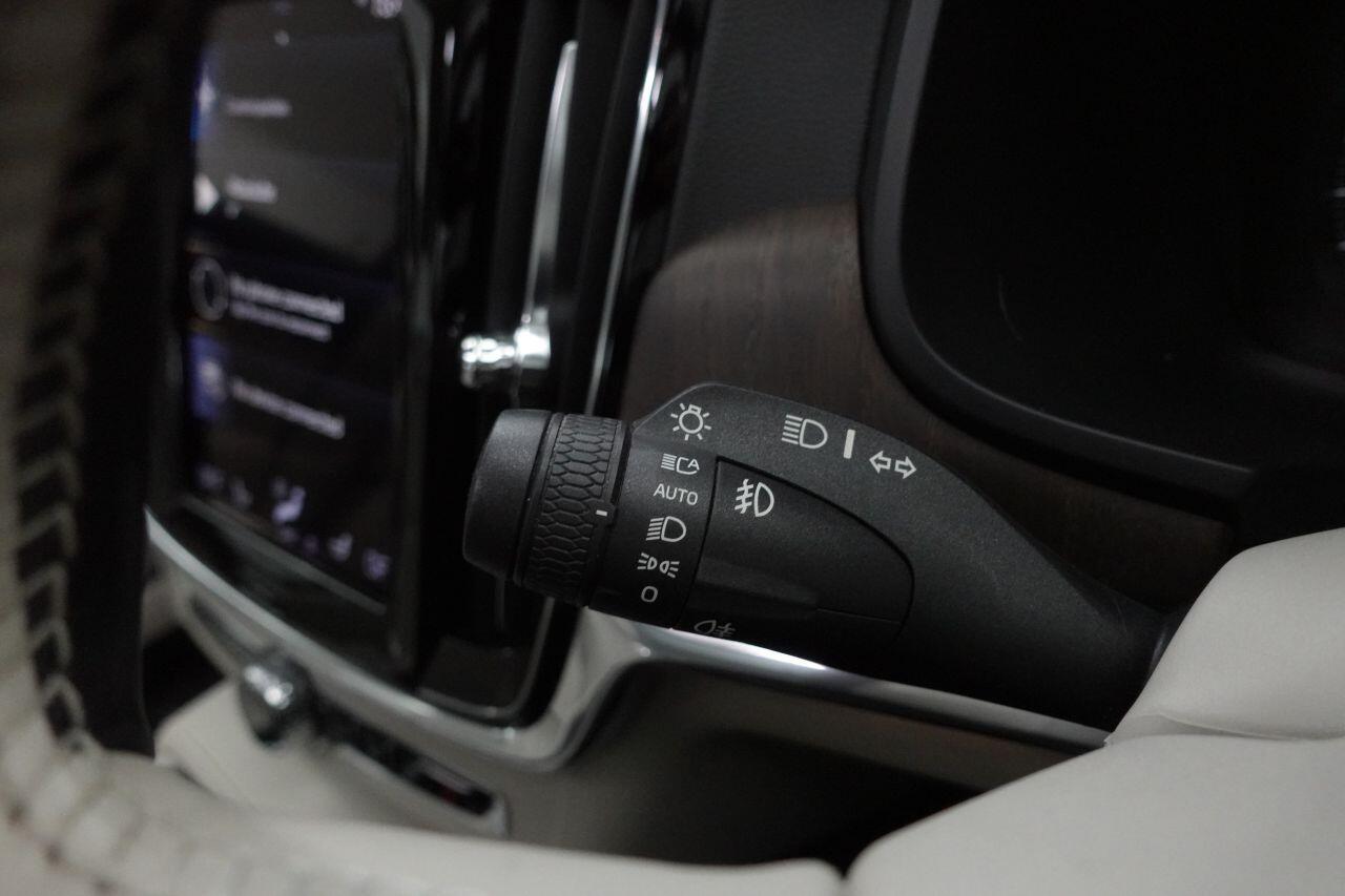 Volvo V90 CROSS COUNTRY - Image 19