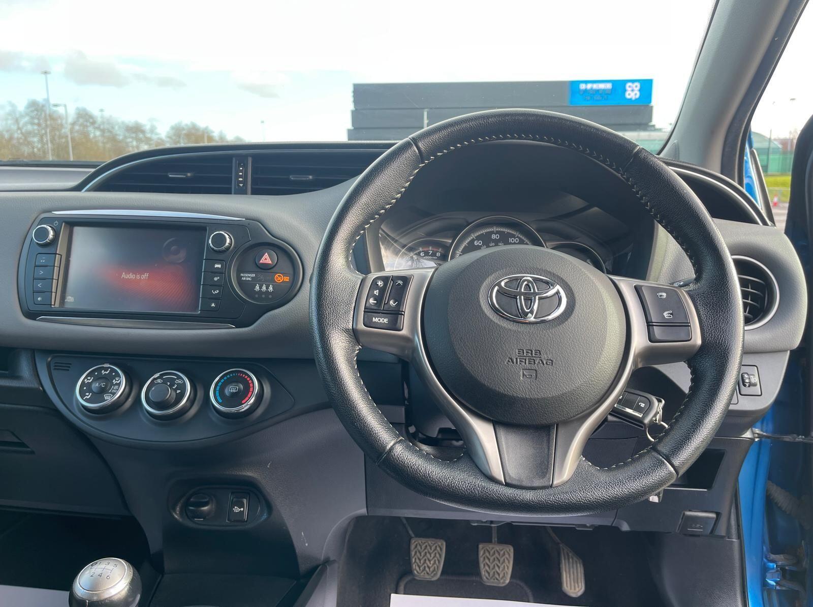 Toyota Yaris - Image 51