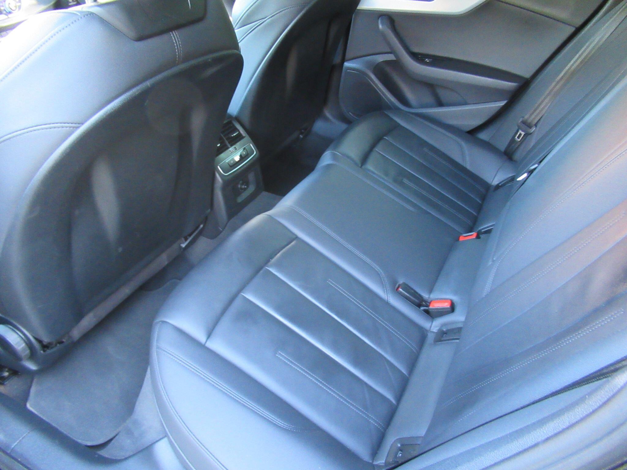 Audi A4 Avant - Image 16