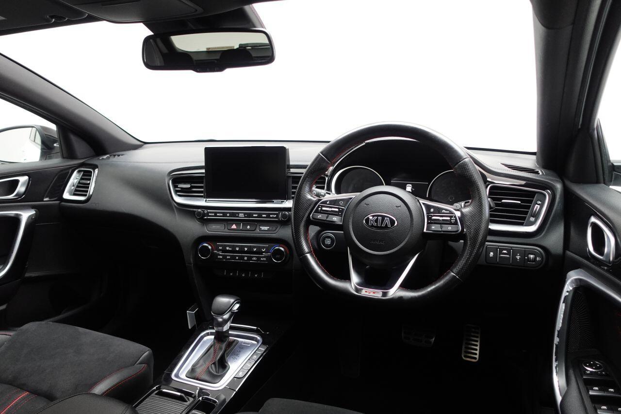 Kia ProCeed - Image 13