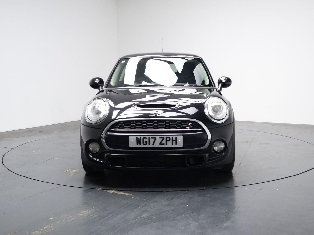 MINI Hatch - Image 5