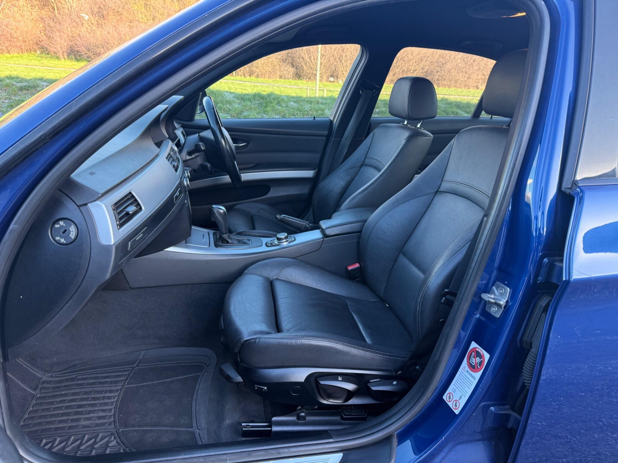 BMW 3 Series - Image 16