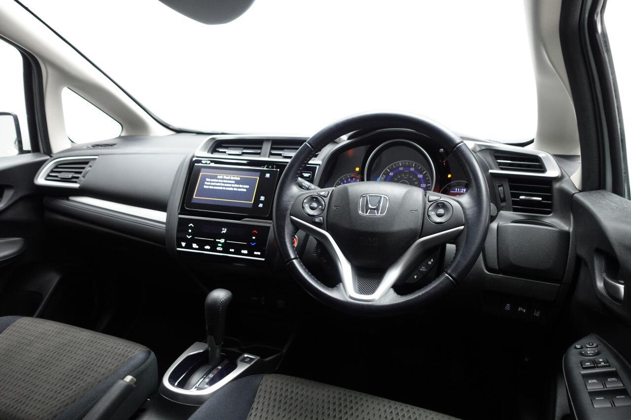 Honda Jazz - Image 13