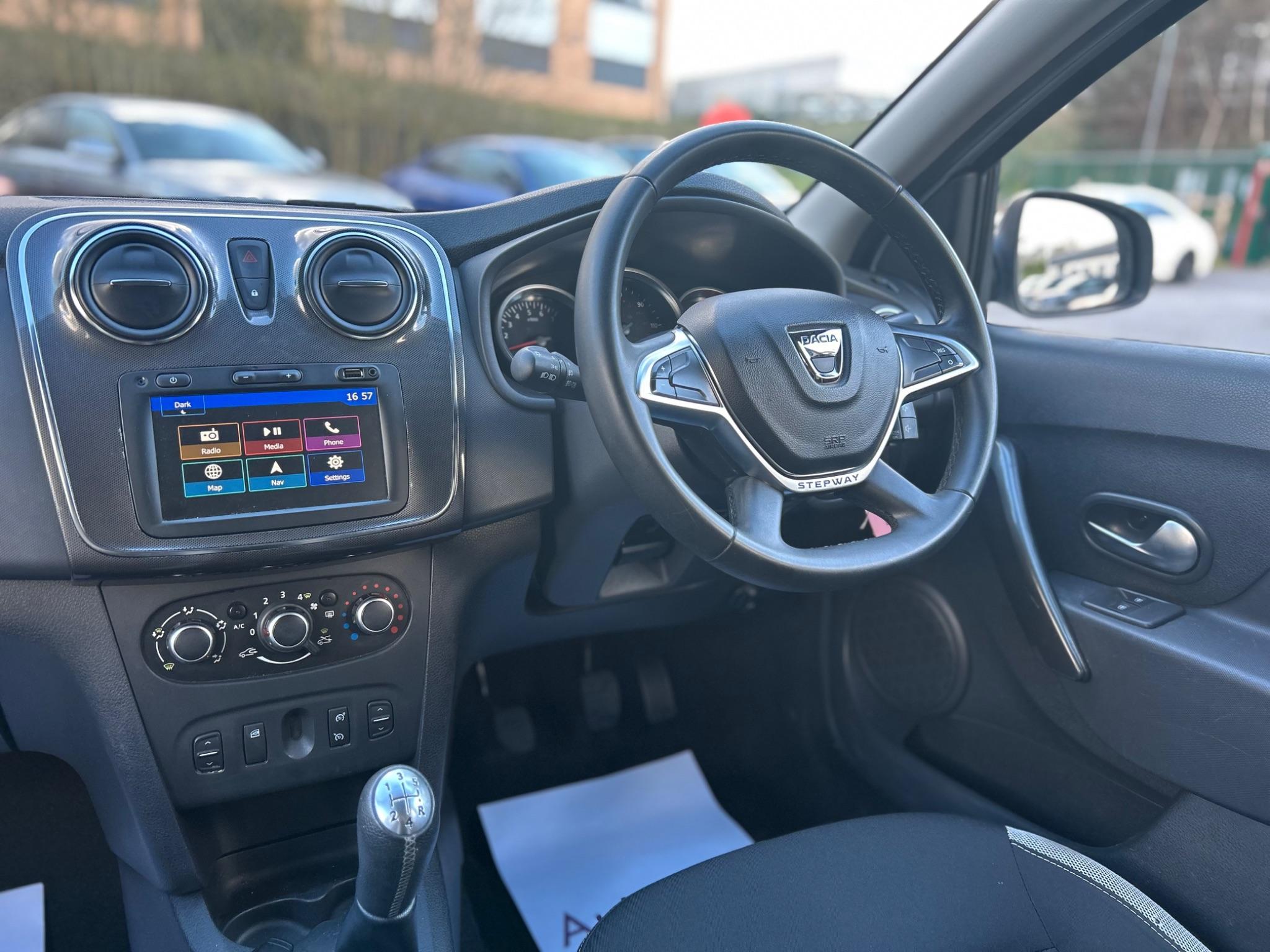 Dacia Sandero Stepway - Image 21