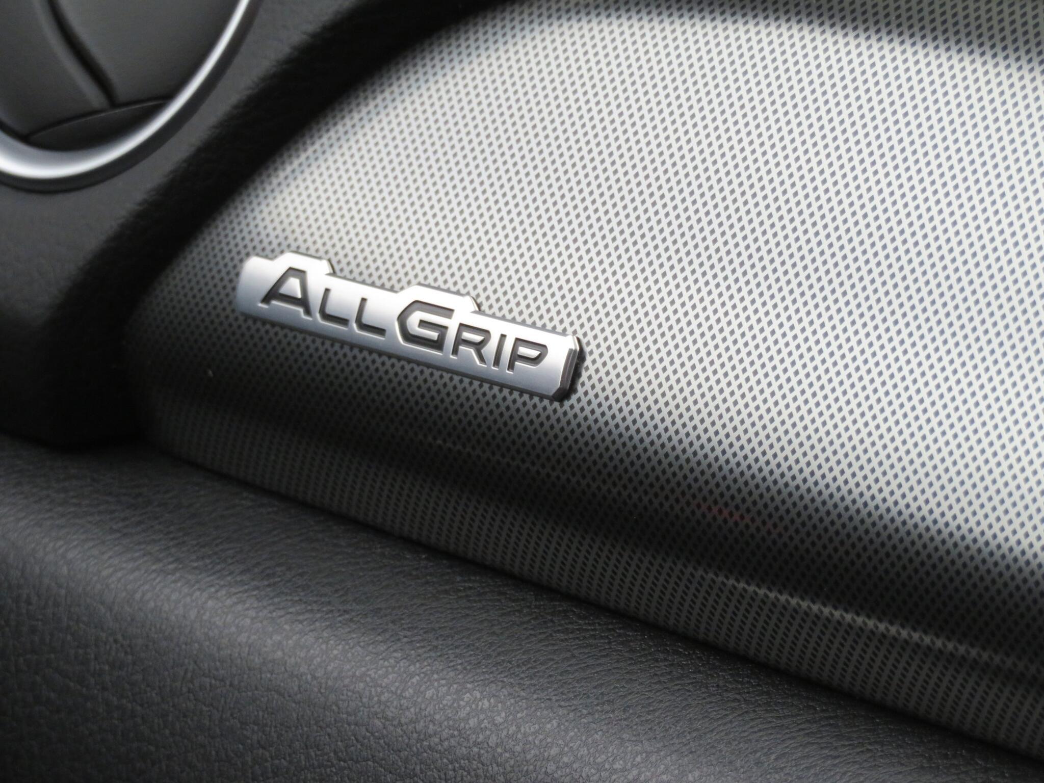 Suzuki Vitara - Image 7