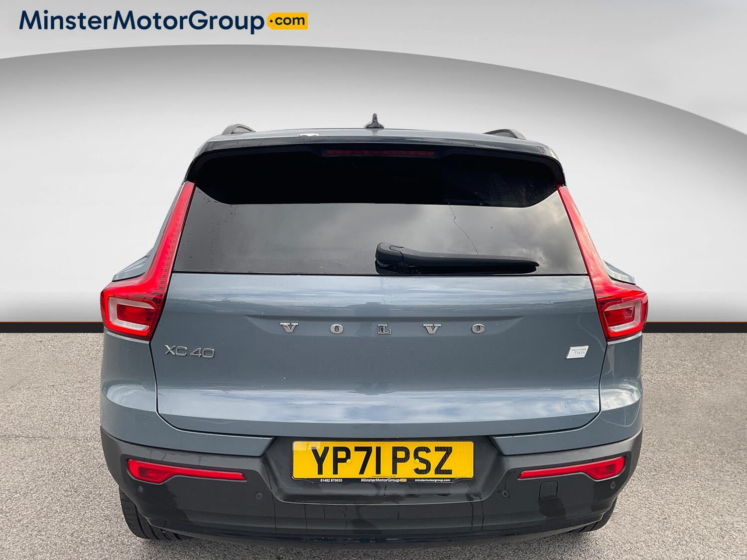 Volvo XC40 - Image 3