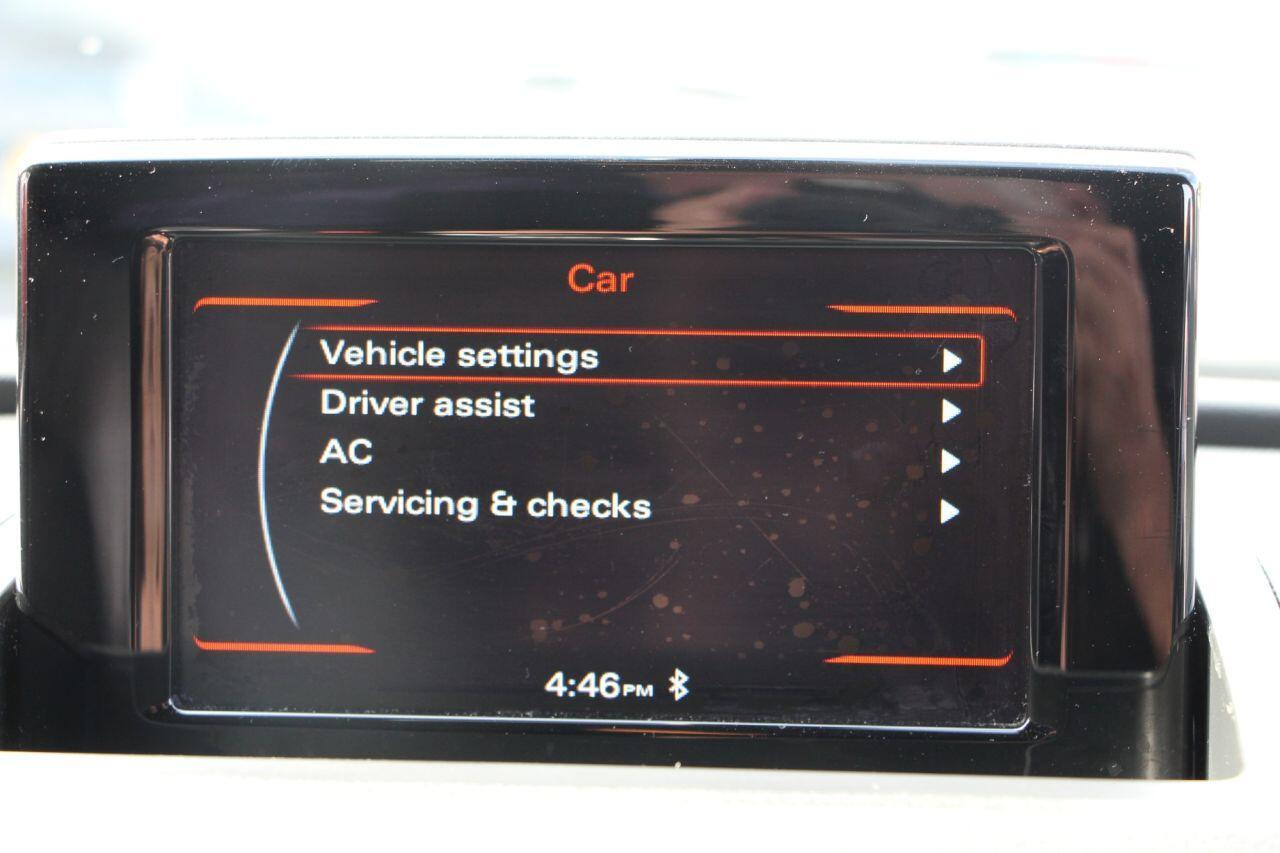 Audi Q3 - Image 14