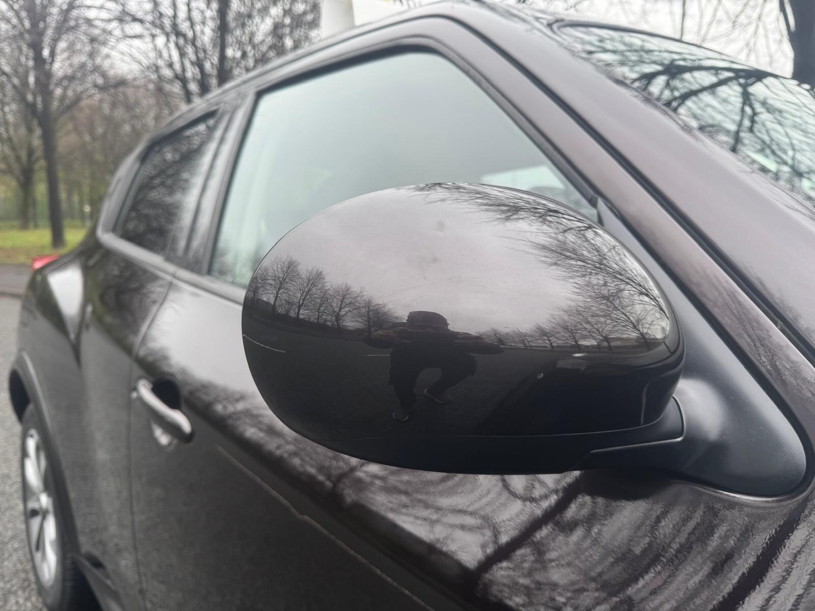 Nissan Juke - Image 35