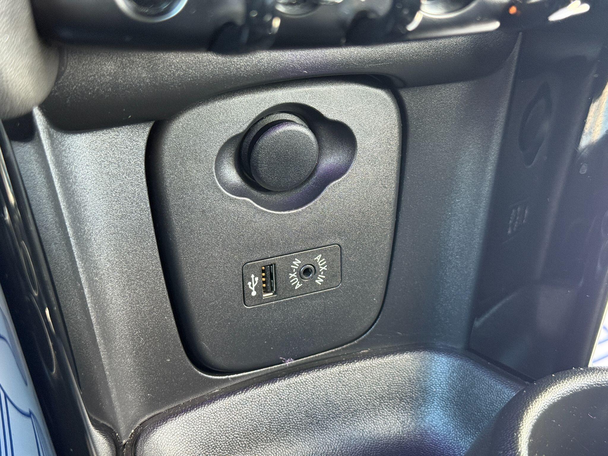 MINI Hatch - Image 49