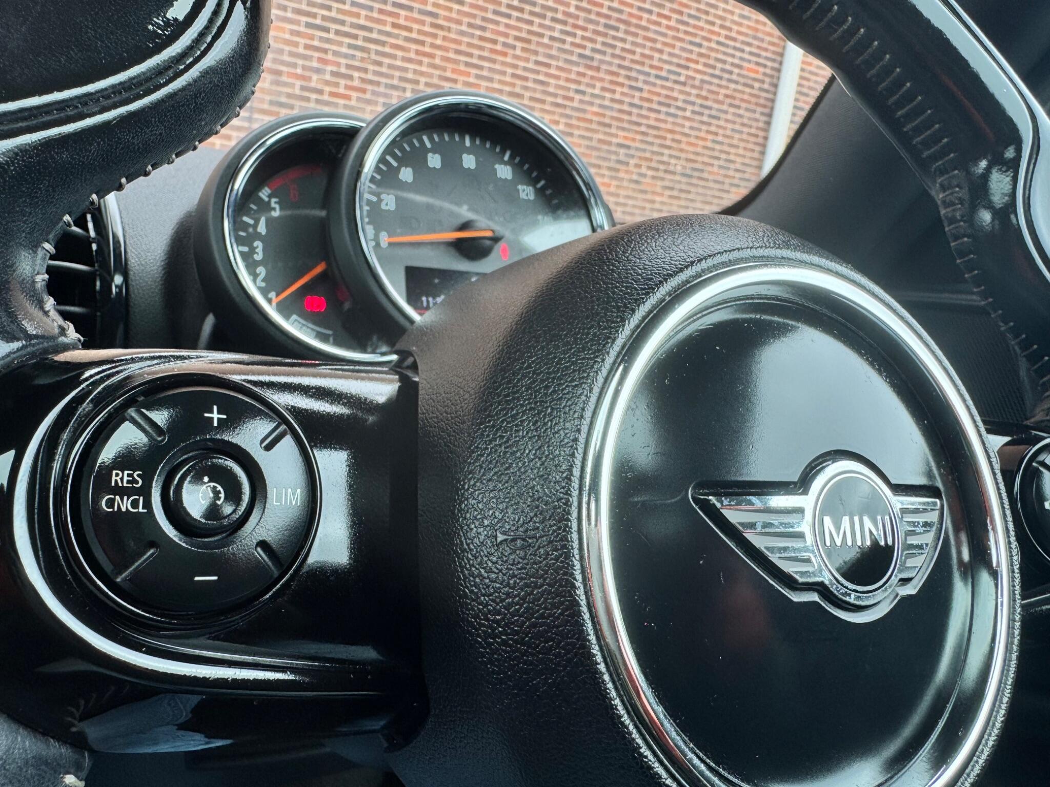 MINI Clubman - Image 51