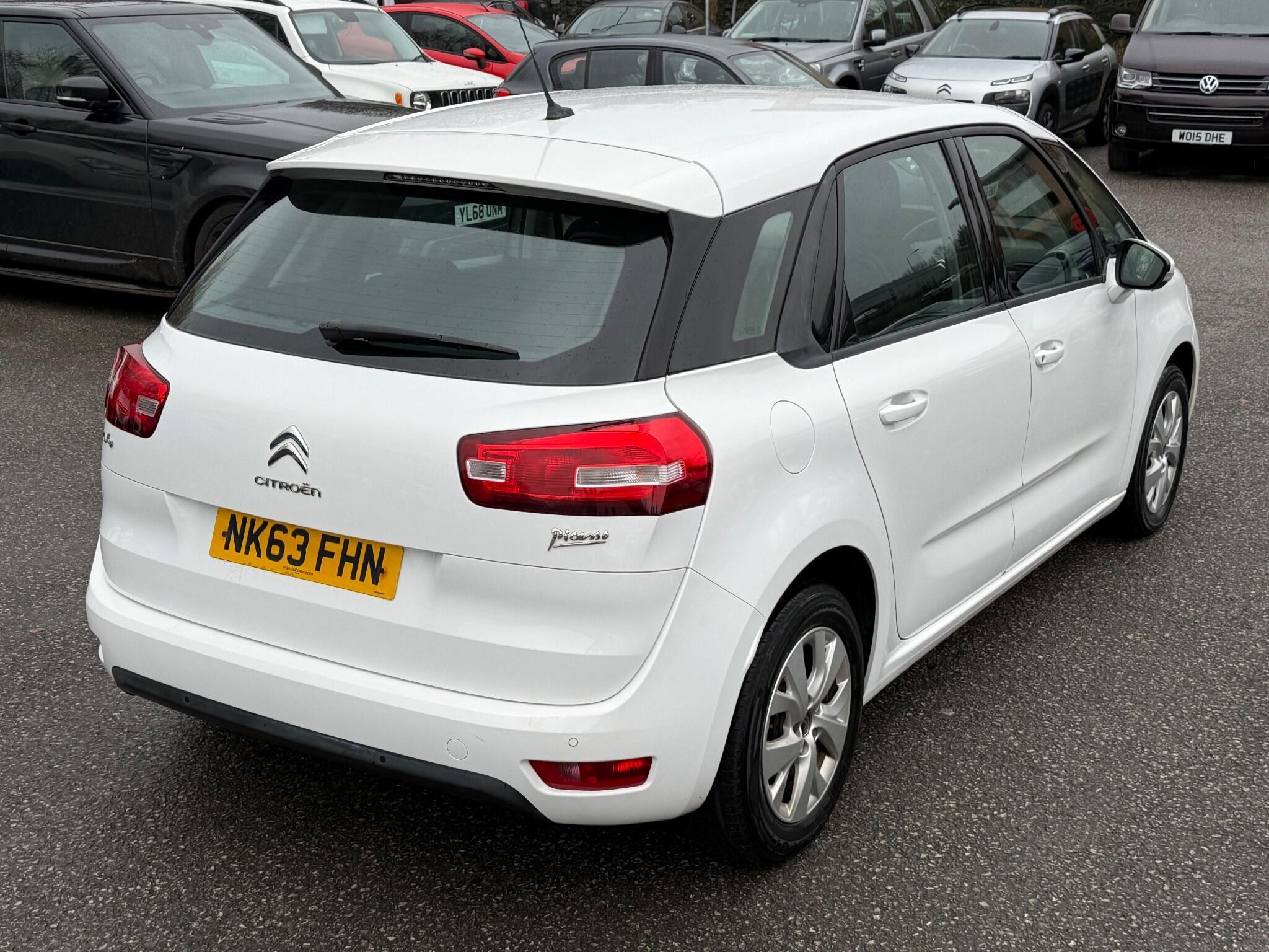 Citroen C4 Picasso - Image 15