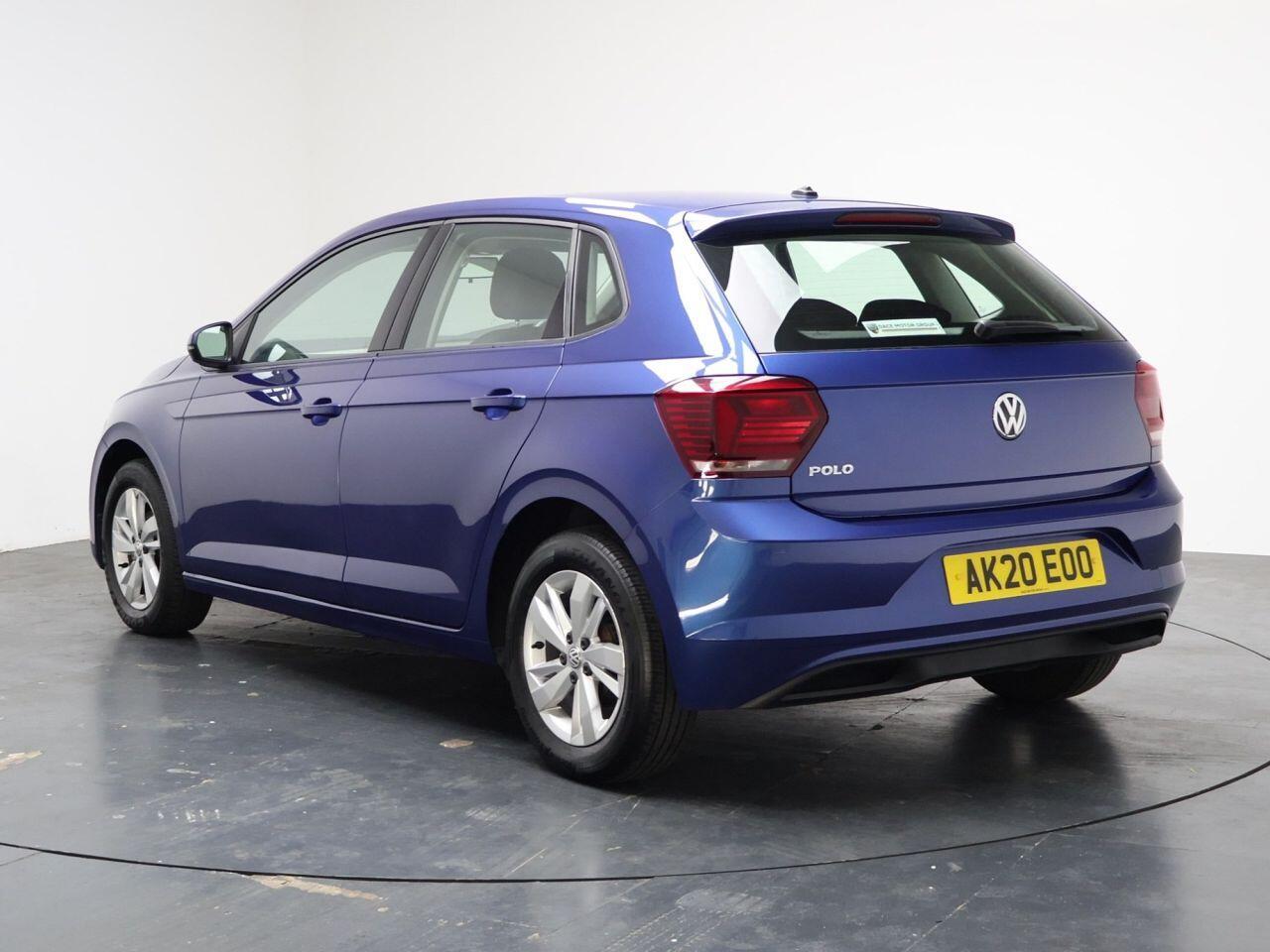 Volkswagen Polo - Image 9