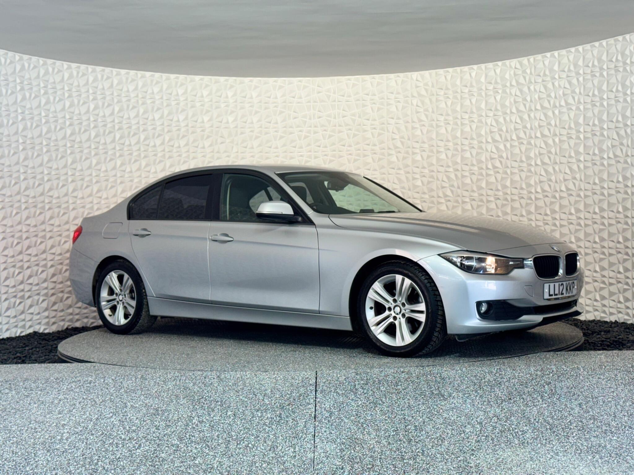 BMW 3 Series - Image 5