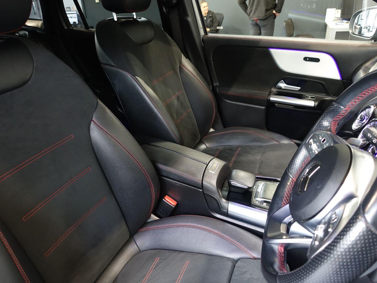 Mercedes-benz EQA - Image 13