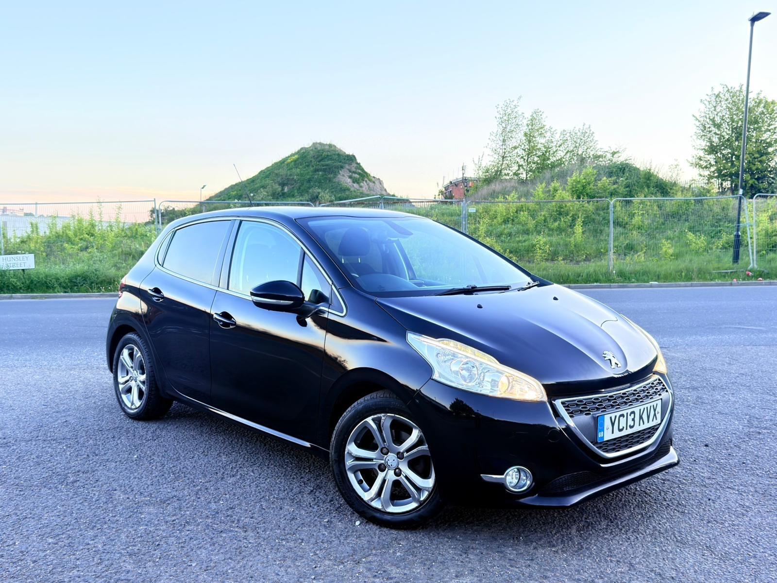 Peugeot 208 - Image 6