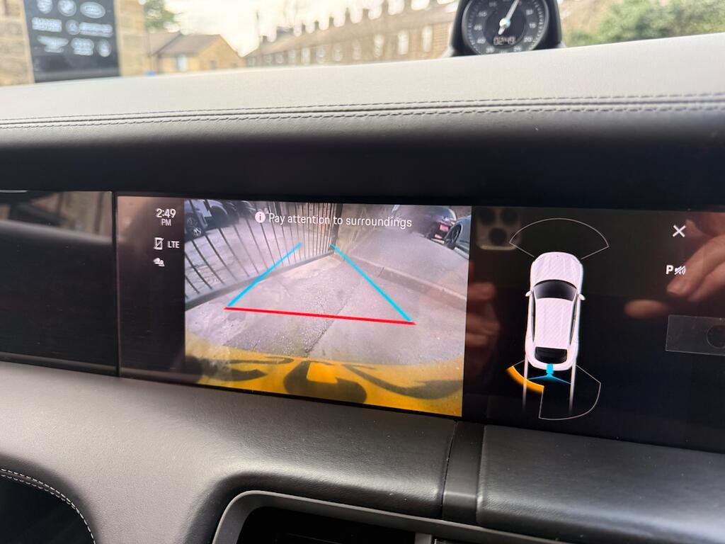 Porsche Taycan - Image 53