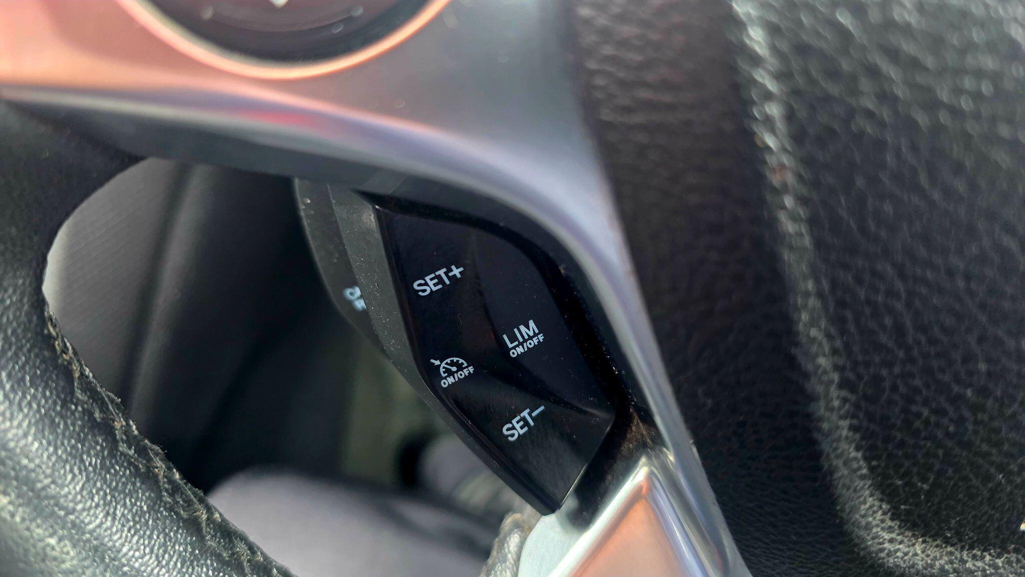 Ford Transit Connect - Image 27