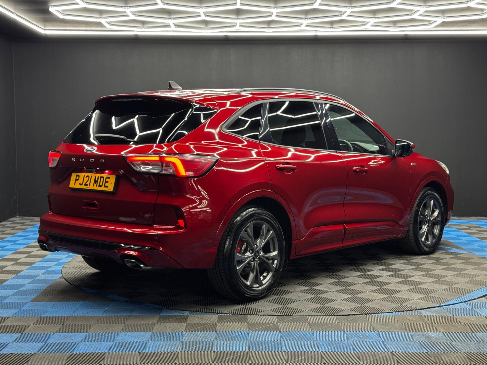 Ford Kuga - Image 5