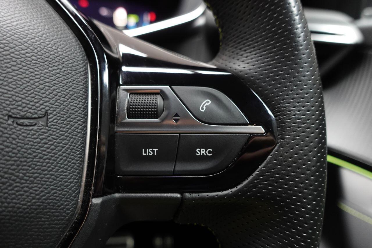 Peugeot E-2008 - Image 42