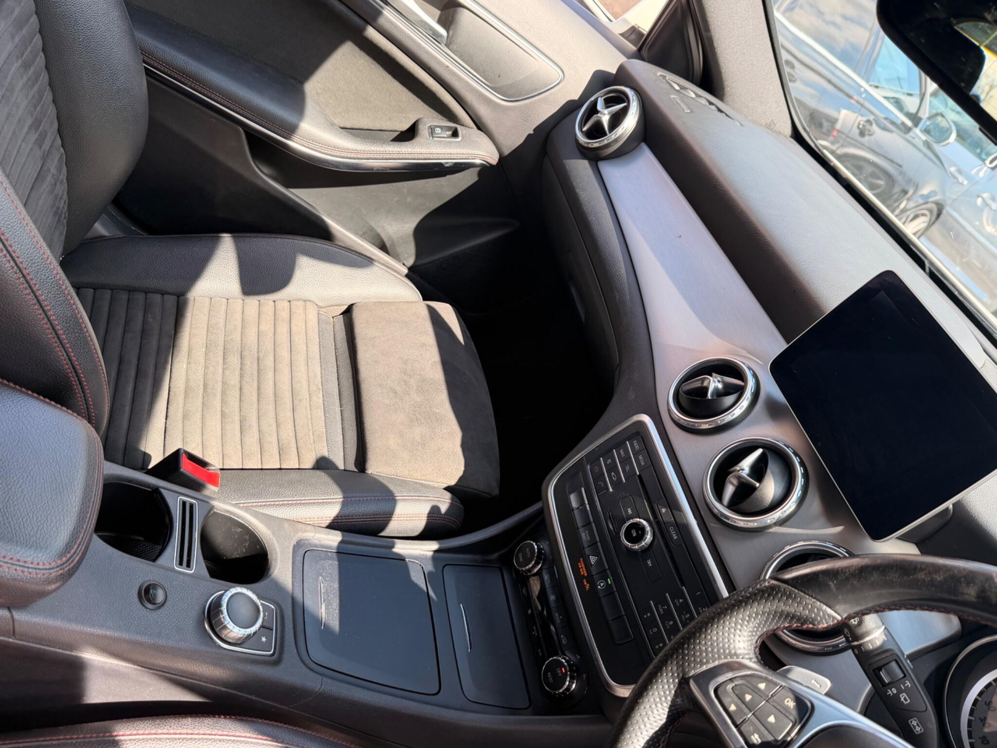 Mercedes GLA - Image 17