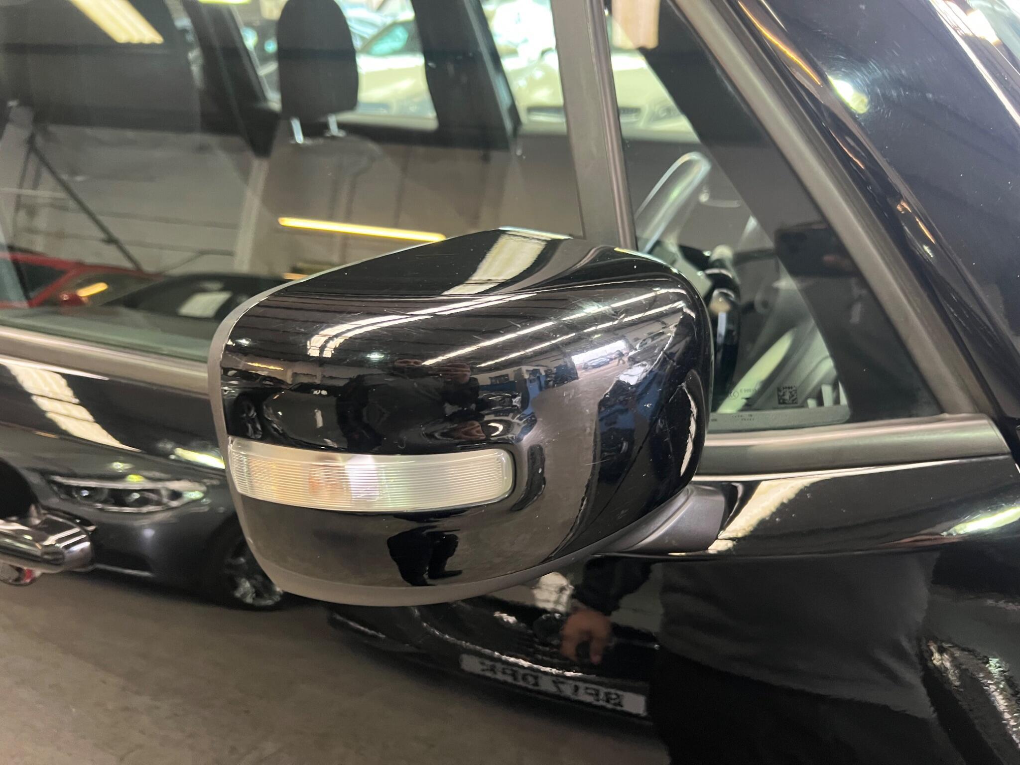 Jeep Renegade - Image 32