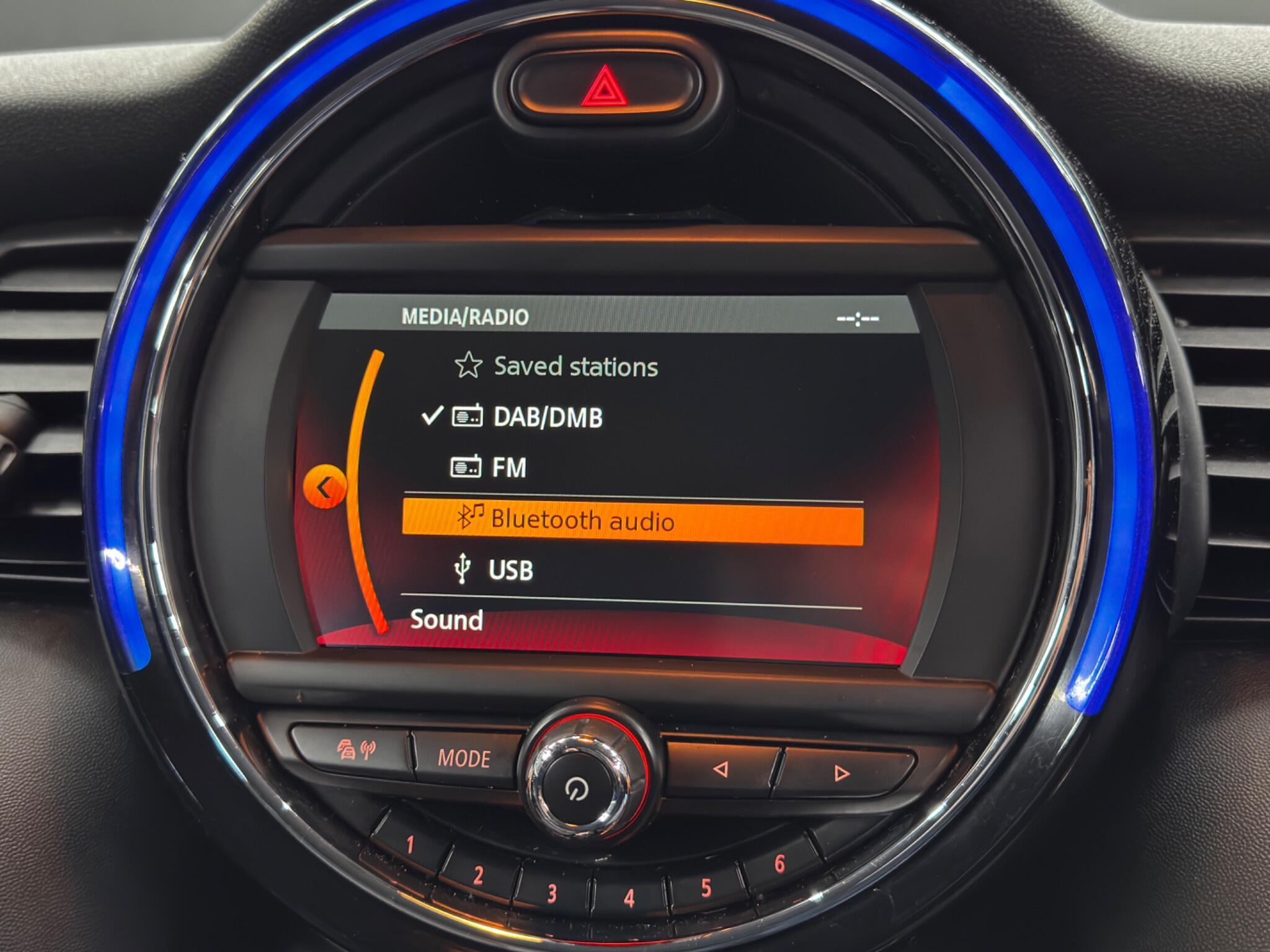 MINI Hatch - Image 27