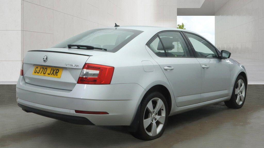 Skoda Octavia - Image 5