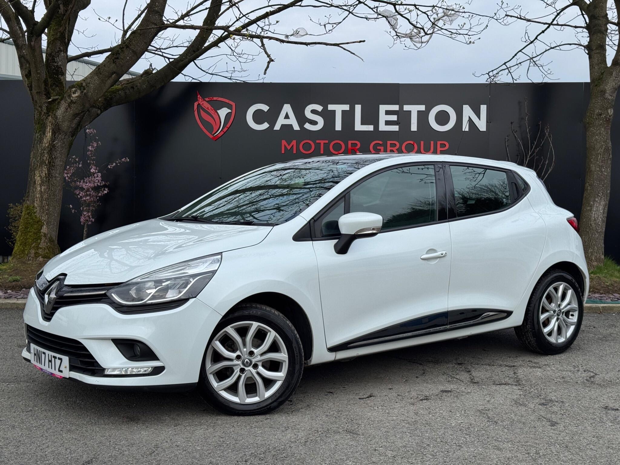 Renault Clio - Image 2