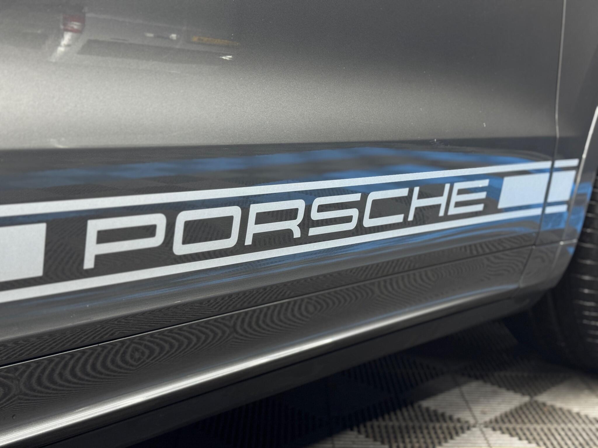 Porsche Cayenne - Image 43