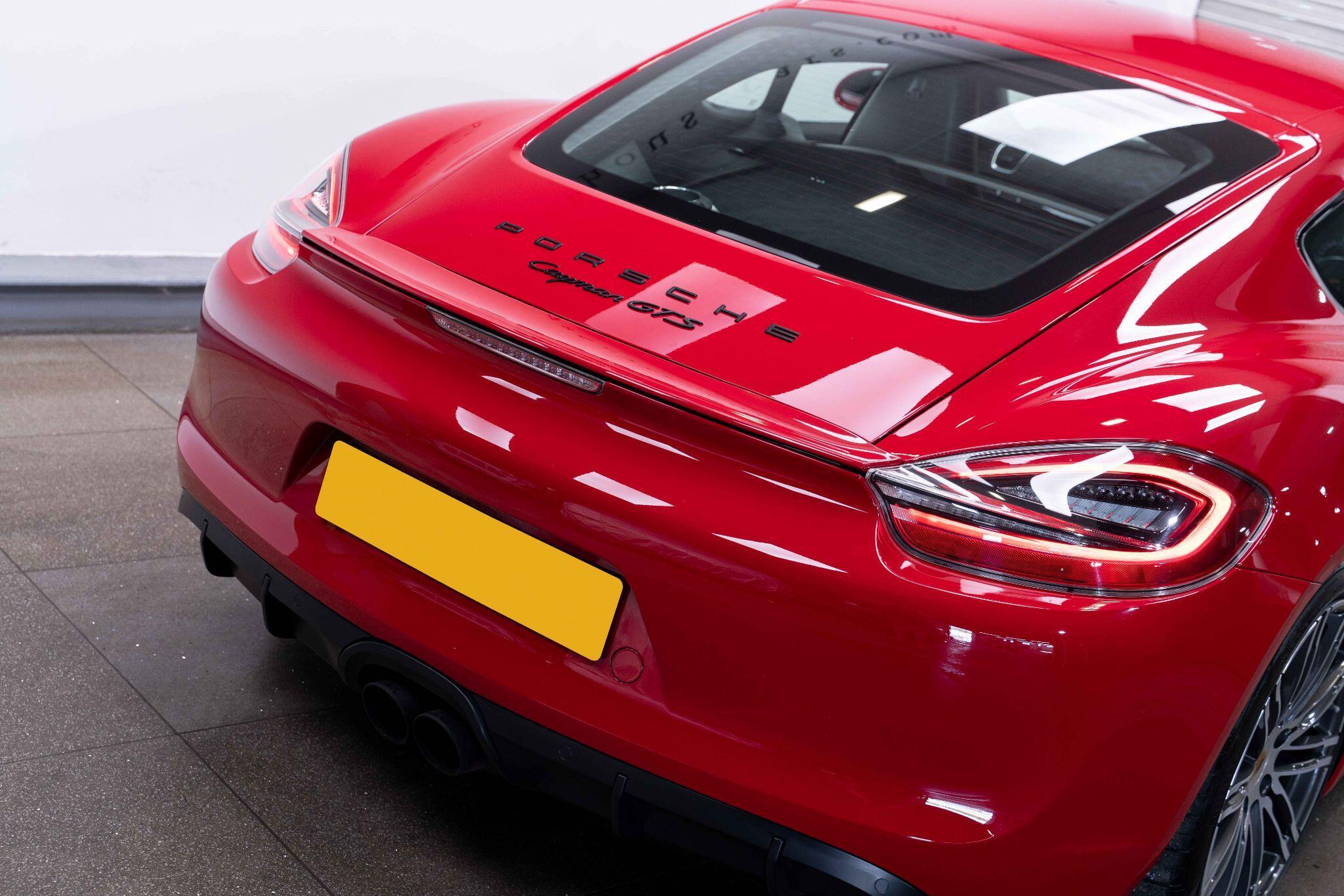 Porsche Cayman - Image 6