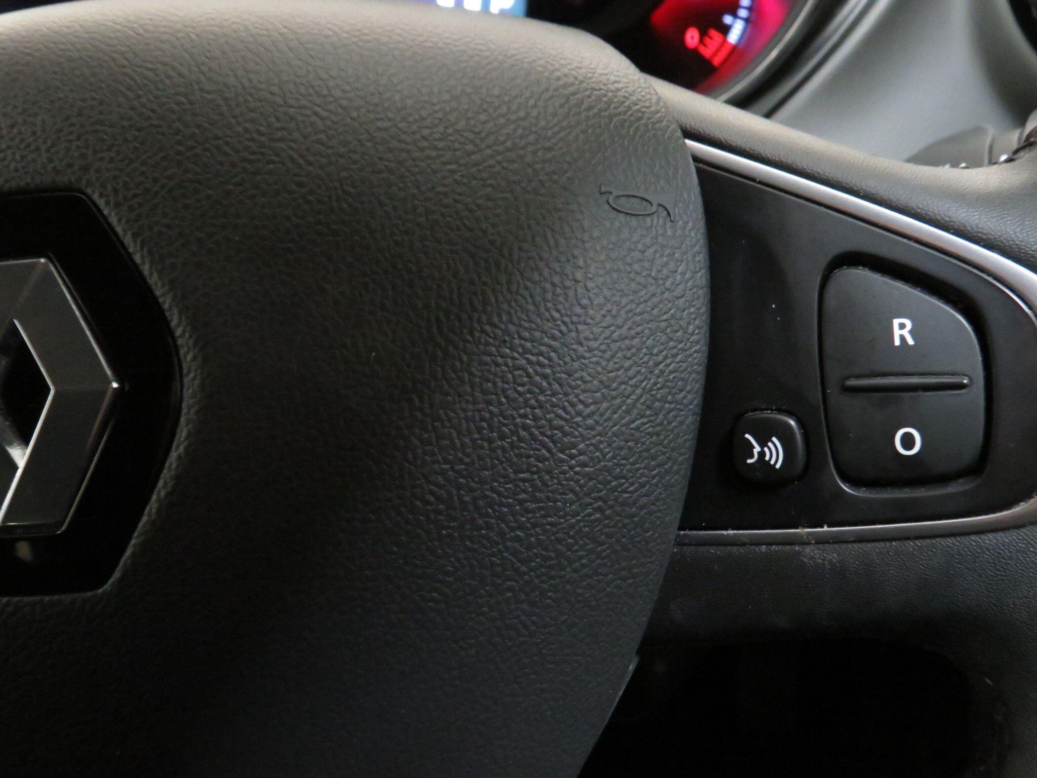 Renault Captur - Image 16