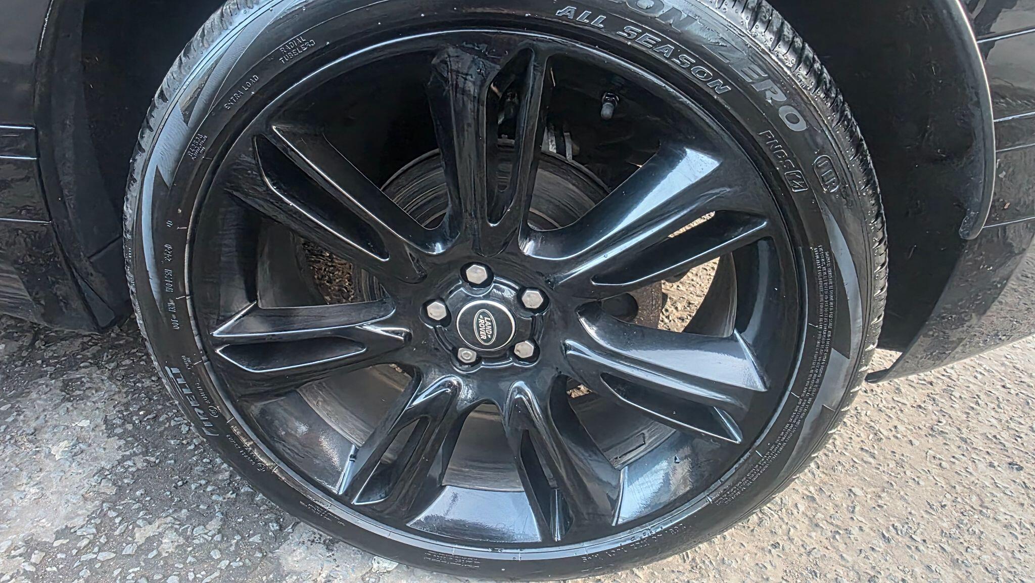 Land Rover Range Rover Velar - Image 71