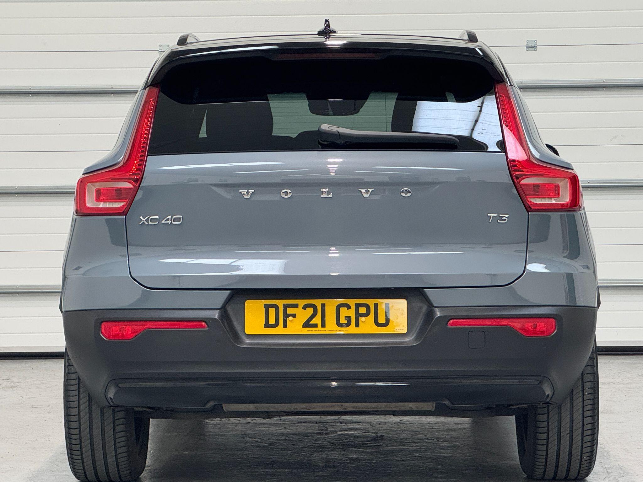 Volvo XC40 - Image 13